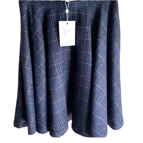 Joie Dresses & Skirts - Joie Virgin Wool Skirt Navy Plaid Fit & Flare S Blue